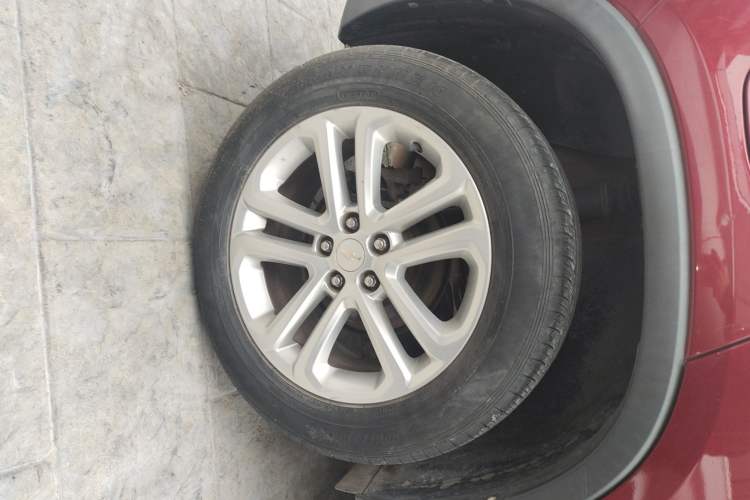 Used Chevrolet Trax 2017 1.4T Automatic Two-Wheel Drive Comfort Version Right Rear Wheel Hub