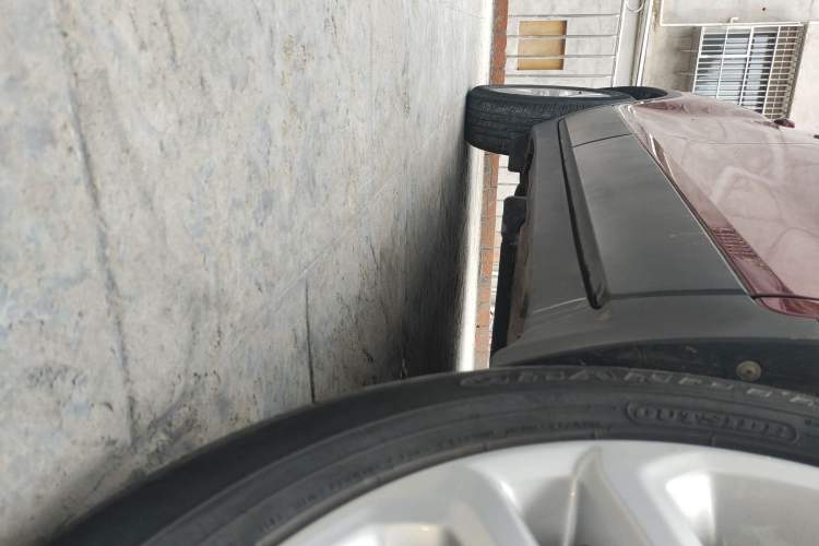 Used Chevrolet Trax 2017 1.4T Automatic Two-Wheel Drive Comfort Version Right Side Sill