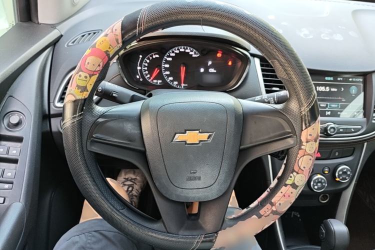 Used Chevrolet Trax 2017 1.4T Automatic Two-Wheel Drive Comfort Version Steering Wheel