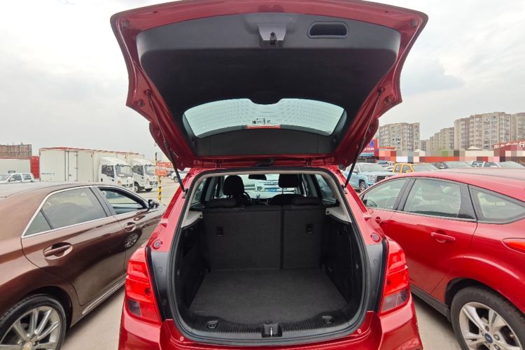 Used Chevrolet Trax 2017 1.4T Automatic Two-Wheel Drive Comfort Version Trunk