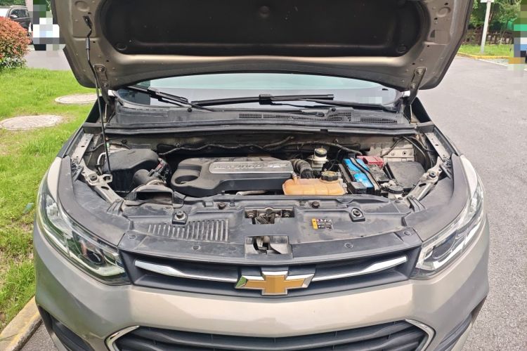 Used Chevrolet Trax 2017 1.4T Automatic Two-Wheel Drive Comfort Version Engine Bay