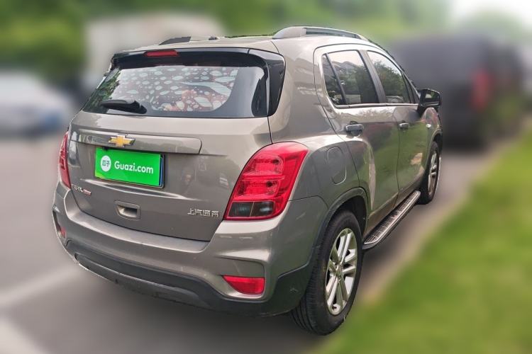 Used Chevrolet Trax 2017 1.4T Automatic Two-Wheel Drive Comfort Version Exterior 5