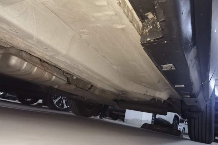 Used Chevrolet Trax 2017 1.4T Automatic Two-Wheel Drive Comfort Version Chassis Front Left