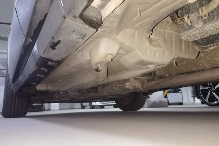 Used Chevrolet Trax 2017 1.4T Automatic Two-Wheel Drive Comfort Version Chassis Rear Left