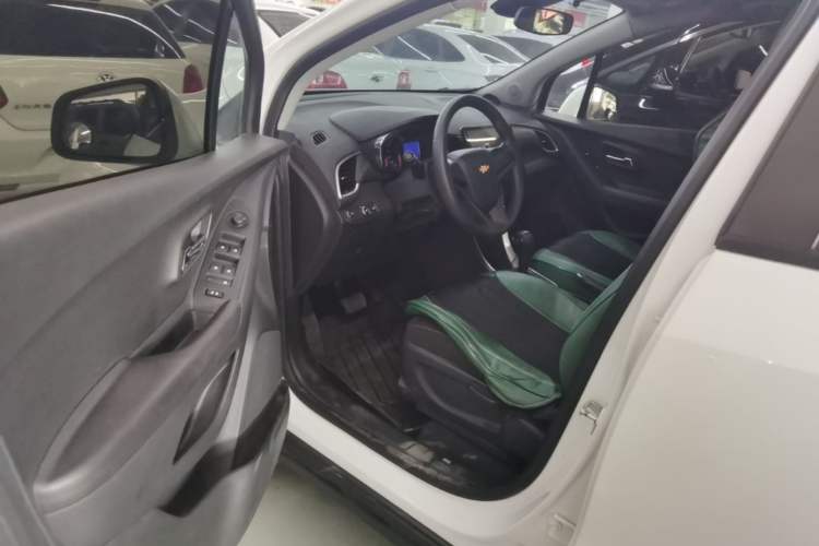 Used Chevrolet Trax 2017 1.4T Automatic Two-Wheel Drive Comfort Version Driver Seat