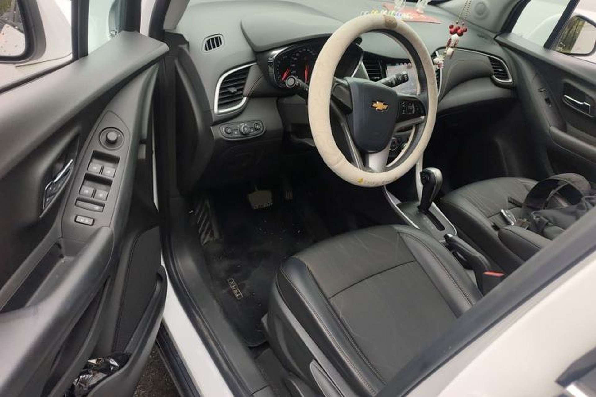 Used Chevrolet Trax 2017 1.4T Automatic Two-Wheel Drive Luxury Version Driver Seat