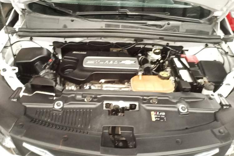 Used Chevrolet Trax 2017 1.4T Manual Two-Wheel Drive Comfort Model Engine Bay