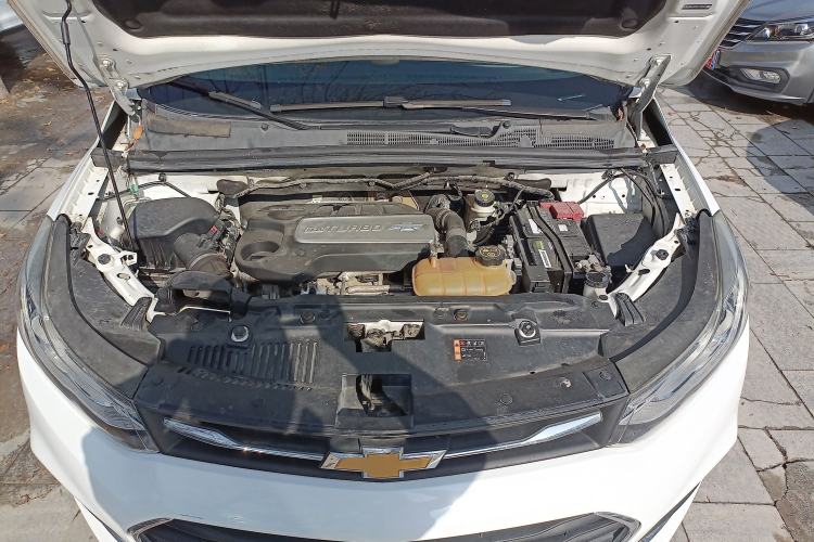 Used Chevrolet Trax 2017 1.4T Automatic Two-Wheel Drive Luxury Version Engine Bay