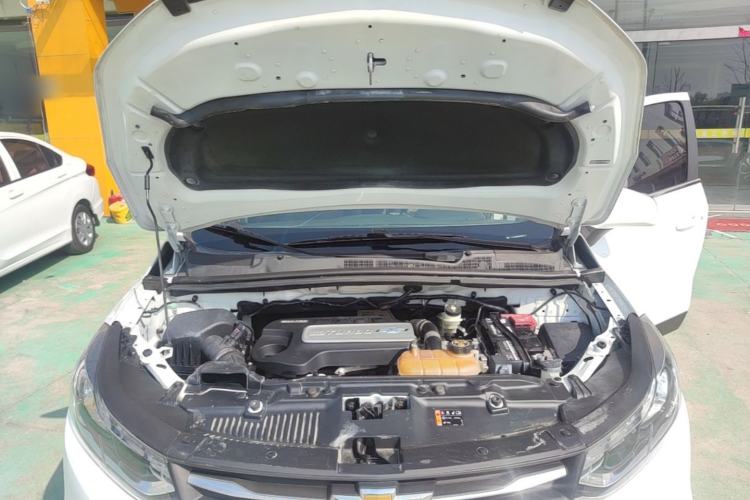 Used Chevrolet Trax 2017 1.4T Automatic Two-Wheel Drive Comfort Version Engine Bay