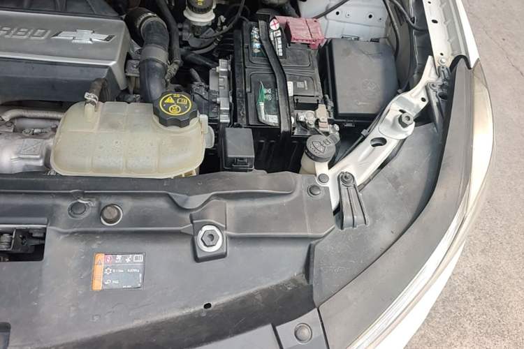 Used Chevrolet Trax 2017 1.4T Automatic Two-Wheel Drive Comfort Version Engine Bay Left