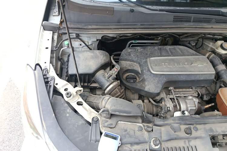 Used Chevrolet Trax 2017 1.4T Automatic Two-Wheel Drive Comfort Version Engine Bay Right