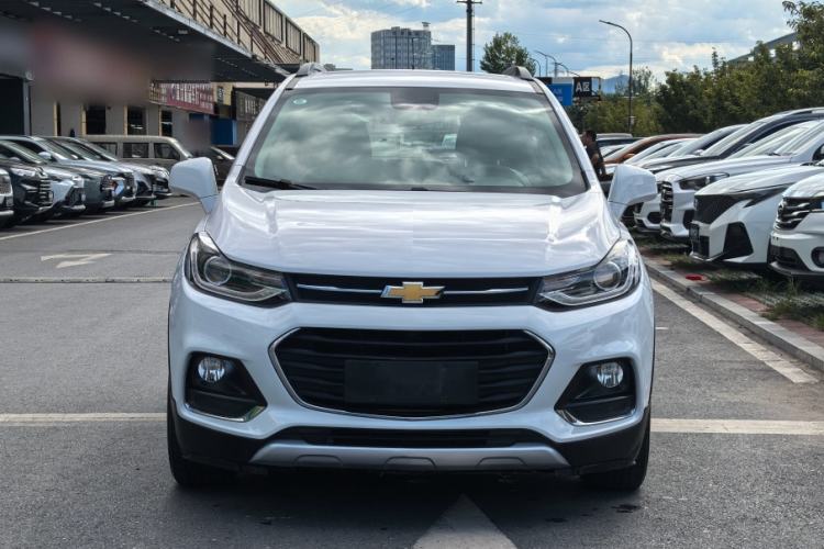 Used Chevrolet Trax 2017 1.4T Automatic Two-Wheel Drive Luxury Version Exterior 1