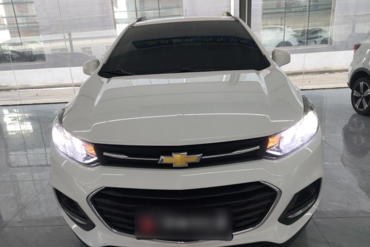 Used Chevrolet Trax 2017 1.4T Automatic Two-Wheel Drive Comfort Version Exterior 1