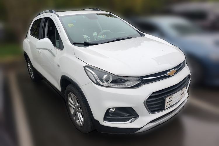 Used Chevrolet Trax 2017 1.4T Automatic Two-Wheel Drive Luxury Version Exterior 2