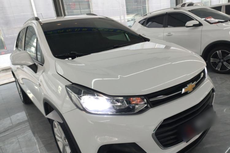 Used Chevrolet Trax 2017 1.4T Automatic Two-Wheel Drive Comfort Version Exterior 2