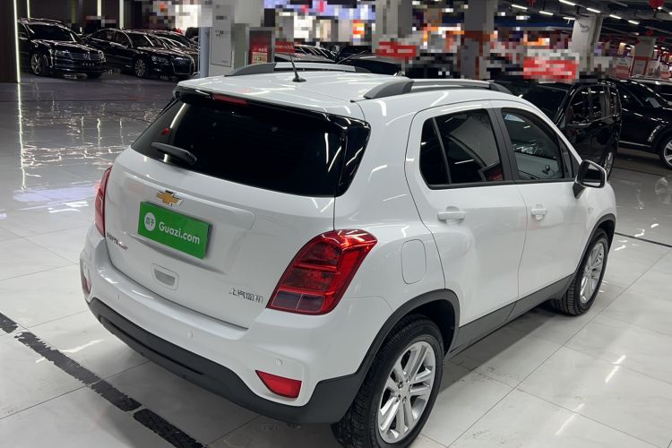 Used Chevrolet Trax 2017 1.4T Manual Two-Wheel Drive Comfort Model Exterior 3