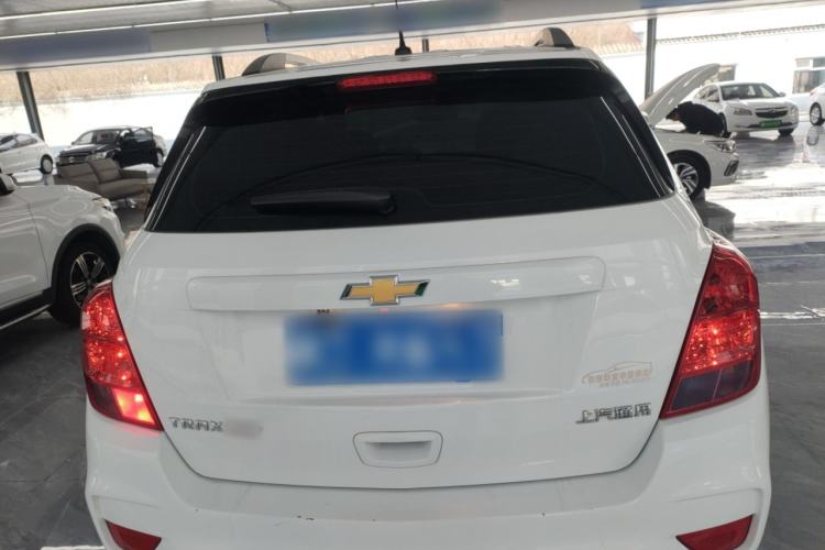 Used Chevrolet Trax 2017 1.4T Automatic Two-Wheel Drive Comfort Version Exterior 4