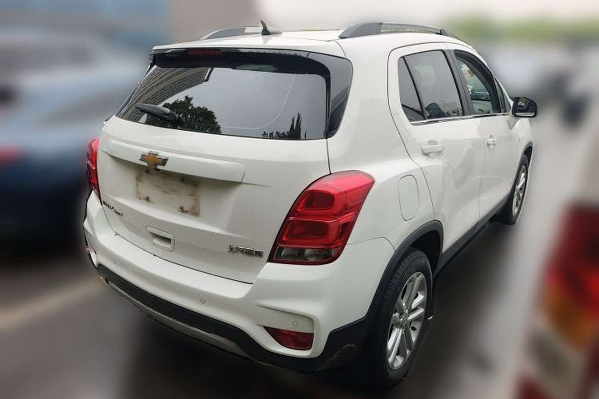 Used Chevrolet Trax 2017 1.4T Automatic Two-Wheel Drive Luxury Version Exterior 5
