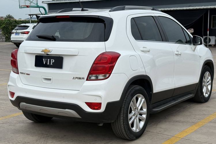 Used Chevrolet Trax 2017 1.4T Automatic Two-Wheel Drive Luxury Version Exterior 5