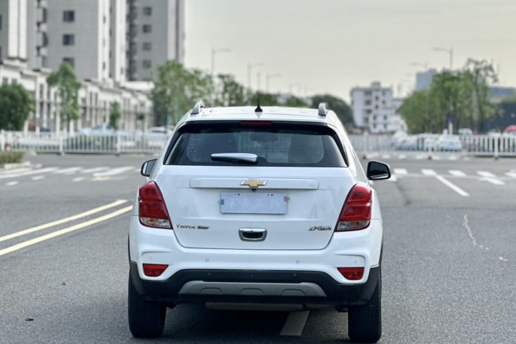 Used Chevrolet Trax 2017 1.4T Automatic Two-Wheel Drive Luxury Version Exterior 5