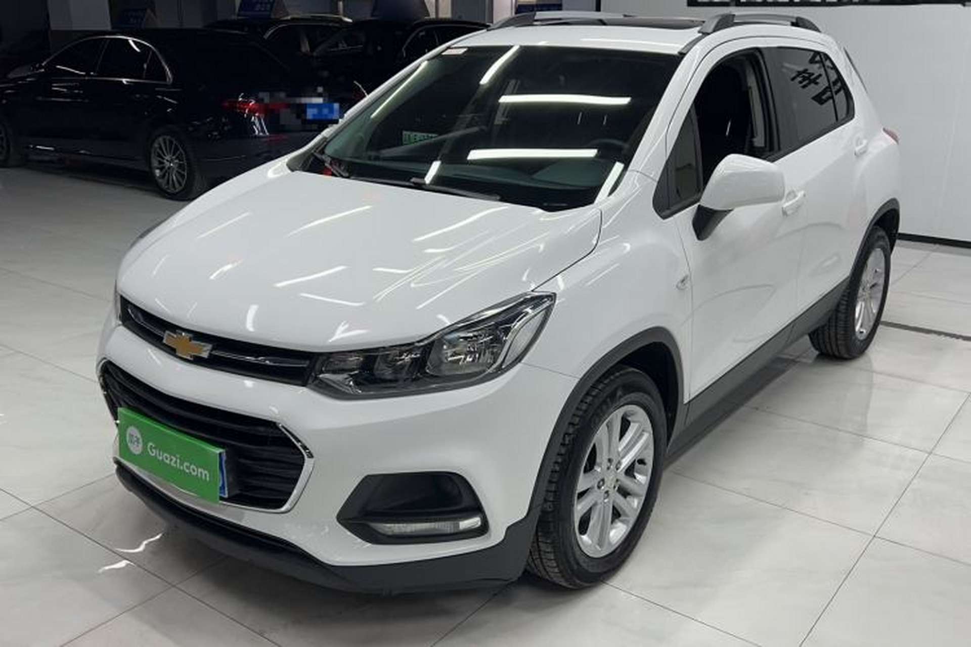 Used Chevrolet Trax 2017 1.4T Manual Two-Wheel Drive Comfort Model Front Left 45 Deg