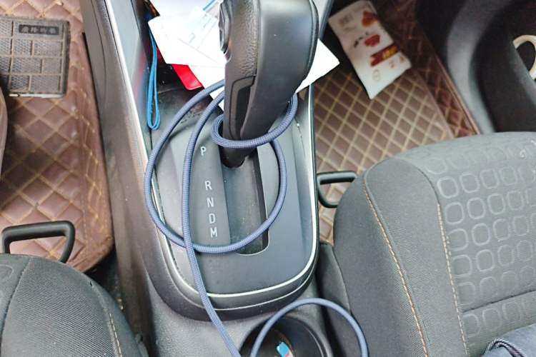 Used Chevrolet Trax 2017 1.4T Automatic Two-Wheel Drive Comfort Version Gear Lever