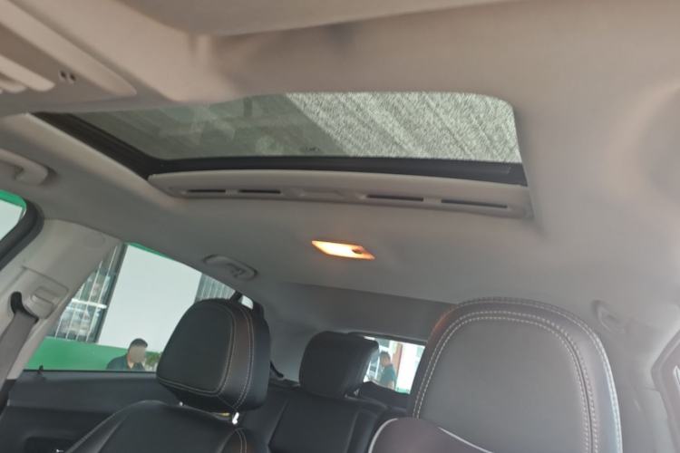 Used Chevrolet Trax 2017 1.4T Automatic Two-Wheel Drive Comfort Version Headliner