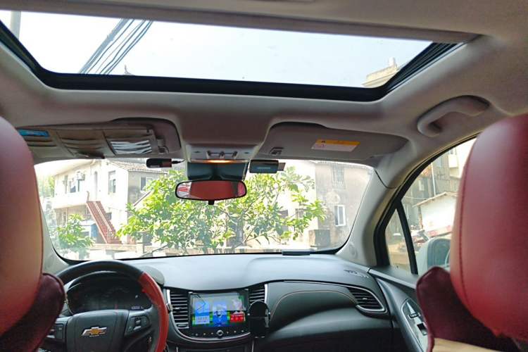 Used Chevrolet Trax 2017 1.4T Automatic Two-Wheel Drive Comfort Version Headliner