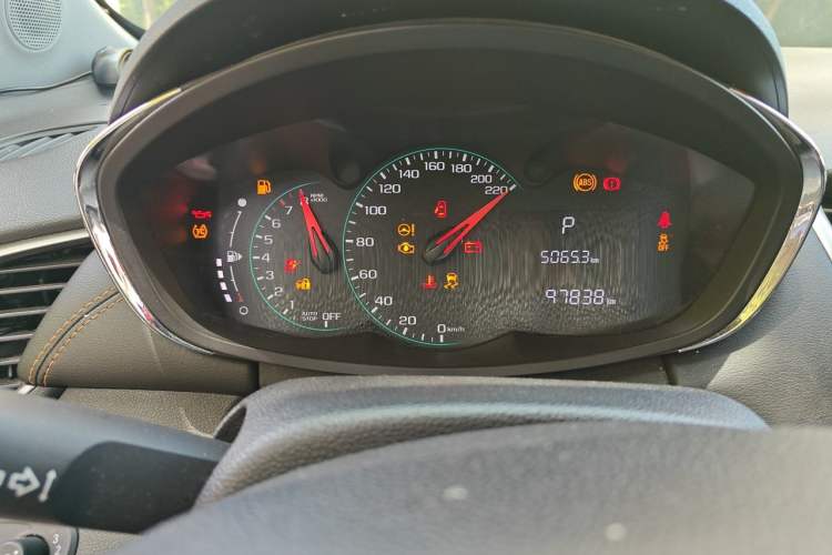 Used Chevrolet Trax 2017 1.4T Automatic Two-Wheel Drive Comfort Version Instrument Cluster
