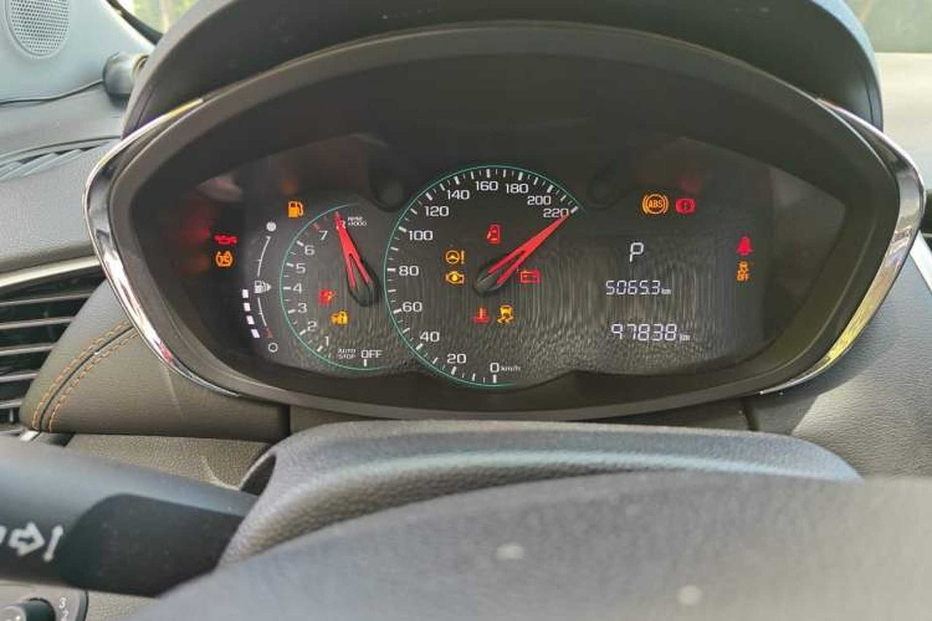 Used Chevrolet Trax 2017 1.4T Automatic Two-Wheel Drive Comfort Version Instrument Cluster