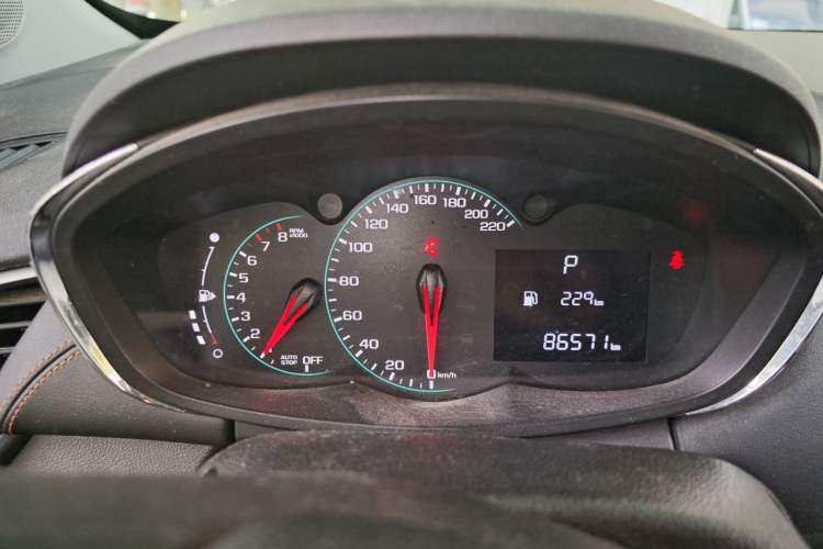Used Chevrolet Trax 2017 1.4T Automatic Two-Wheel Drive Comfort Version Instrument Cluster