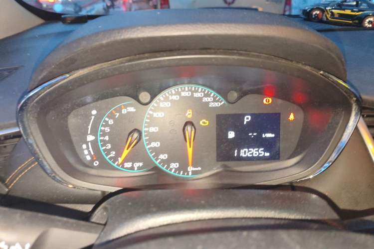 Used Chevrolet Trax 2017 1.4T Automatic Two-Wheel Drive Comfort Version Instrument Cluster