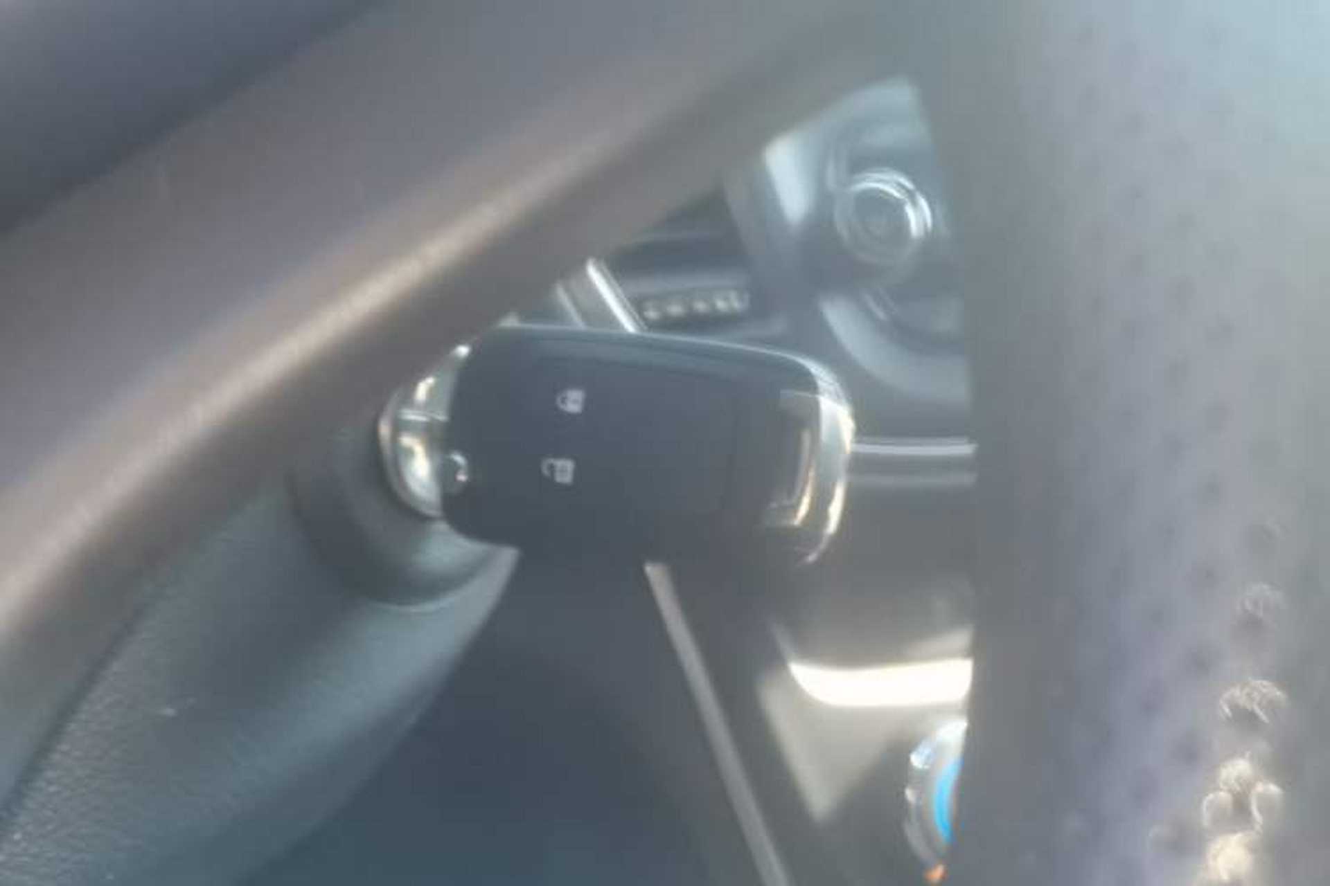 Used Chevrolet Trax 2017 1.4T Automatic Two-Wheel Drive Comfort Version Interior 1