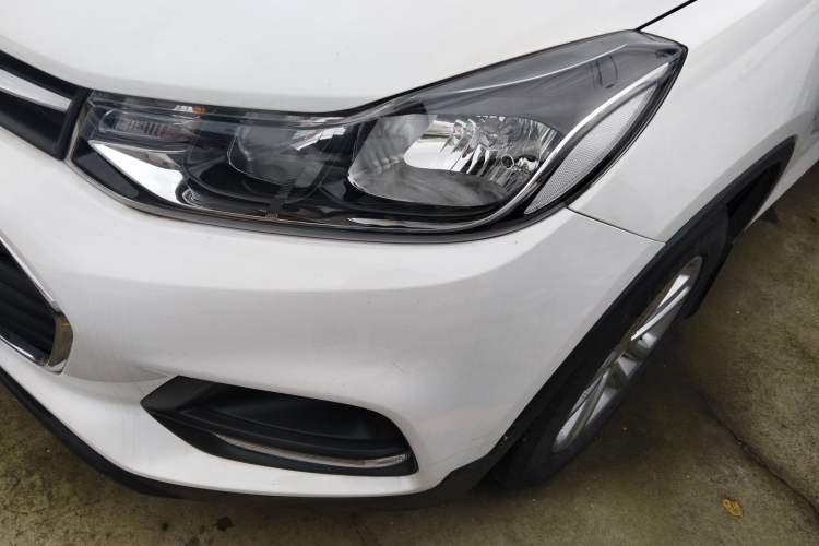 Used Chevrolet Trax 2017 1.4T Manual Two-Wheel Drive Comfort Model Left Front Headlight