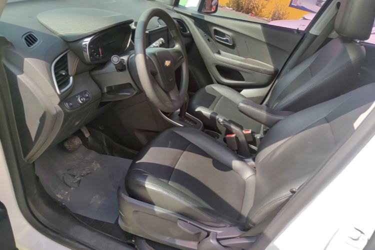 Used Chevrolet Trax 2017 1.4T Automatic Two-Wheel Drive Comfort Version Left Front Seat
