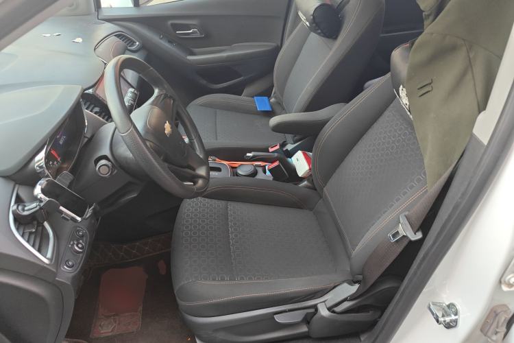 Used Chevrolet Trax 2017 1.4T Automatic Two-Wheel Drive Comfort Version Left Front Seat