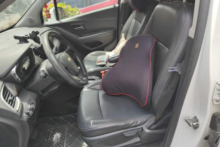 Used Chevrolet Trax 2017 1.4T Automatic Two-Wheel Drive Comfort Version Left Front Seat