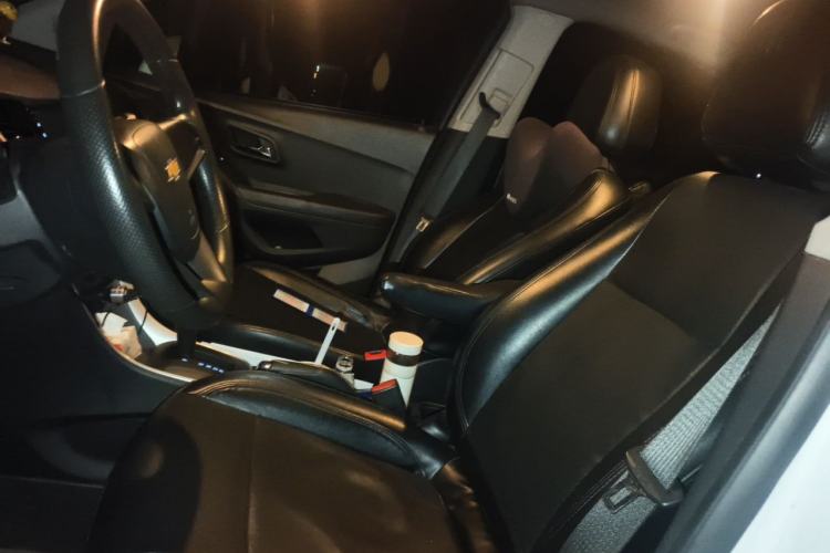 Used Chevrolet Trax 2017 1.4T Automatic Two-Wheel Drive Comfort Version Left Front Seat
