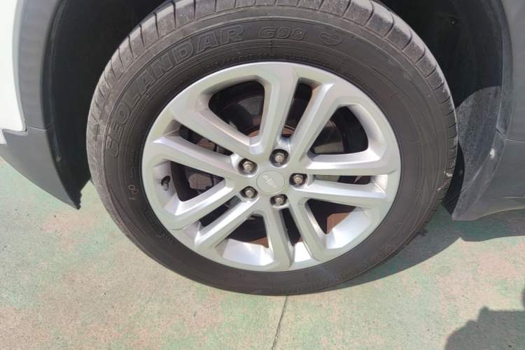 Used Chevrolet Trax 2017 1.4T Automatic Two-Wheel Drive Comfort Version Left Front Wheel Hub