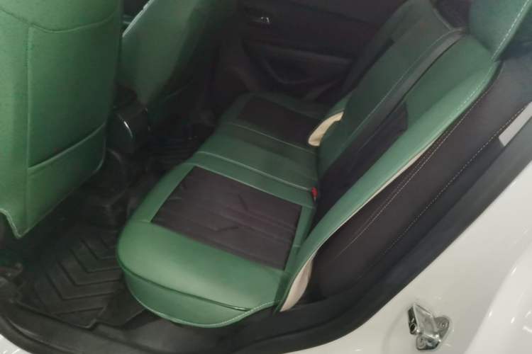 Used Chevrolet Trax 2017 1.4T Automatic Two-Wheel Drive Comfort Version Left Rear Seat