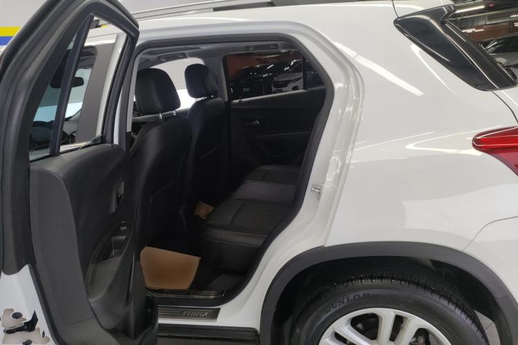 Used Chevrolet Trax 2017 1.4T Automatic Two-Wheel Drive Luxury Version Left Rear Seat