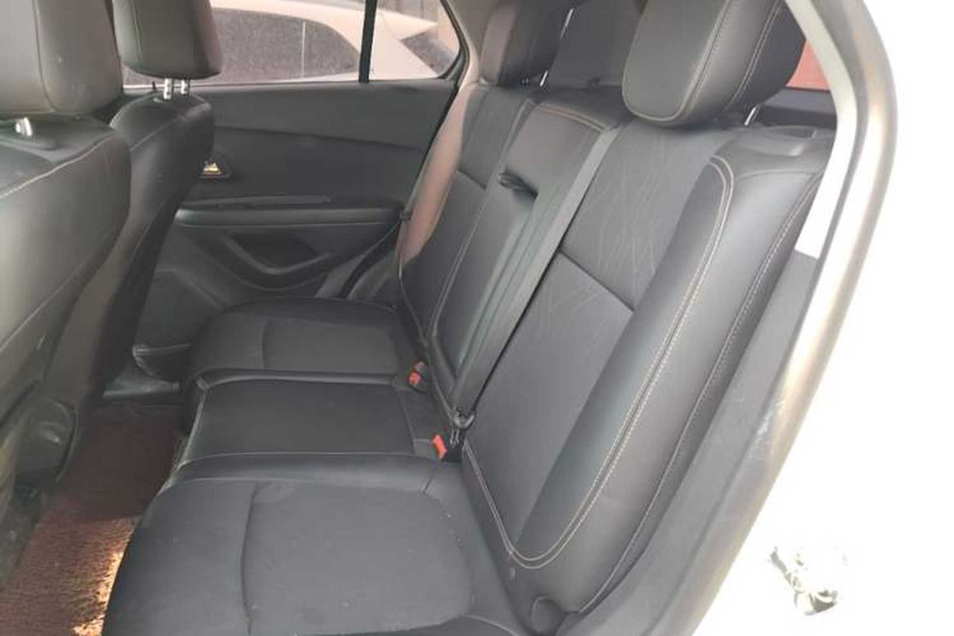 Used Chevrolet Trax 2017 1.4T Automatic Two-Wheel Drive Luxury Version Left Rear Seat
