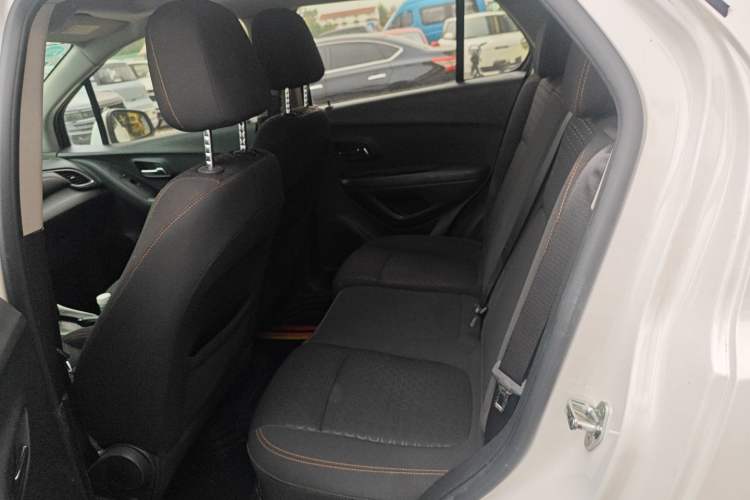 Used Chevrolet Trax 2017 1.4T Automatic Two-Wheel Drive Comfort Version Left Rear Seat