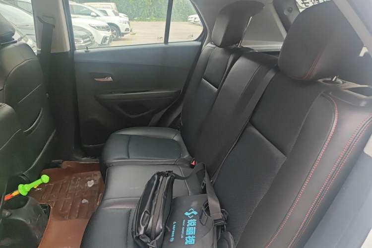 Used Chevrolet Trax 2017 1.4T Automatic Two-Wheel Drive Comfort Version Left Rear Seat