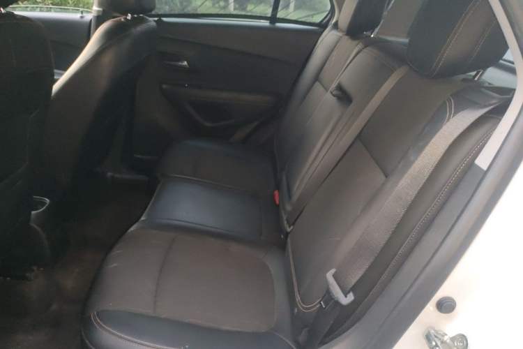 Used Chevrolet Trax 2017 1.4T Automatic Two-Wheel Drive Luxury Version Left Rear Seat