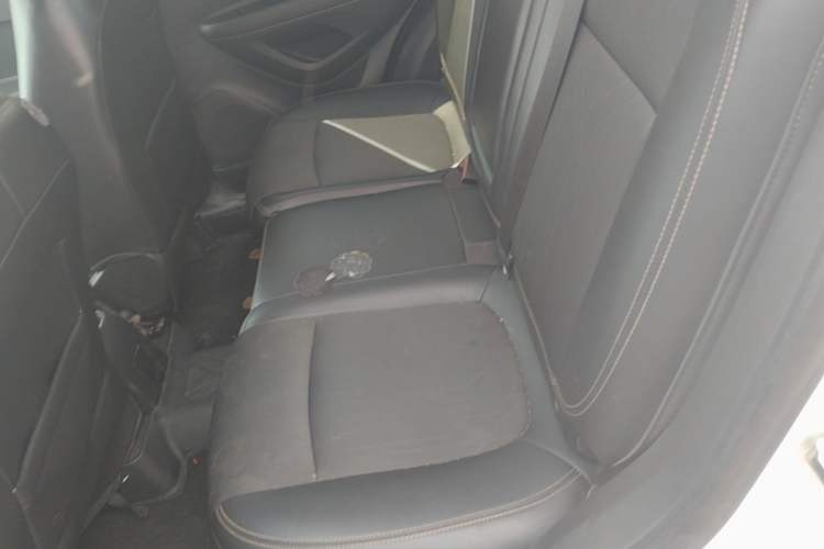 Used Chevrolet Trax 2017 1.4T Automatic Two-Wheel Drive Luxury Version Left Rear Seat