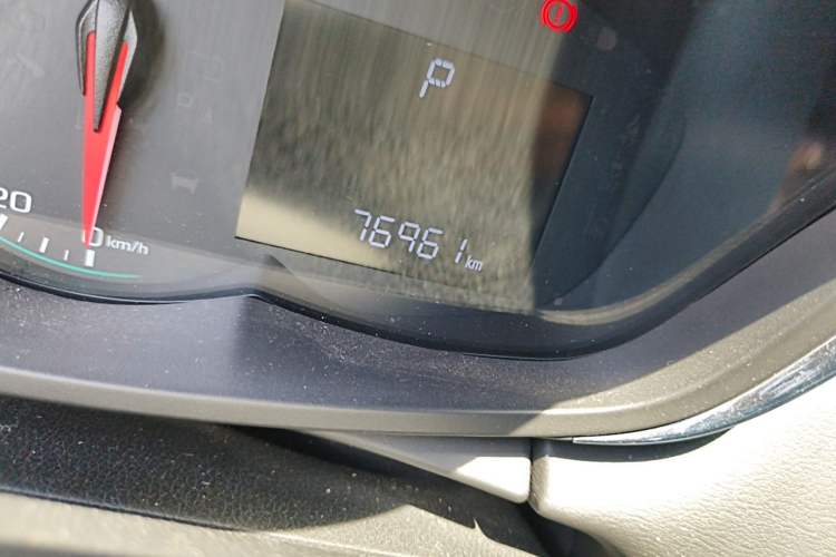 Used Chevrolet Trax 2017 1.4T Automatic Two-Wheel Drive Comfort Version Odometer Close Up