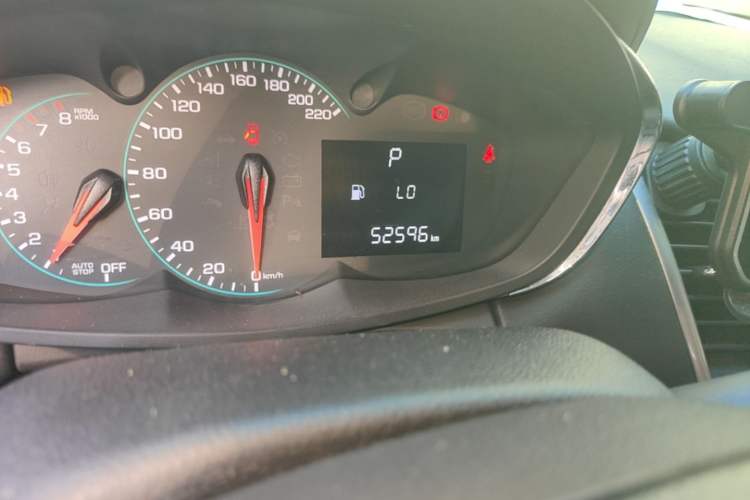 Used Chevrolet Trax 2017 1.4T Automatic Two-Wheel Drive Comfort Version Odometer Close Up