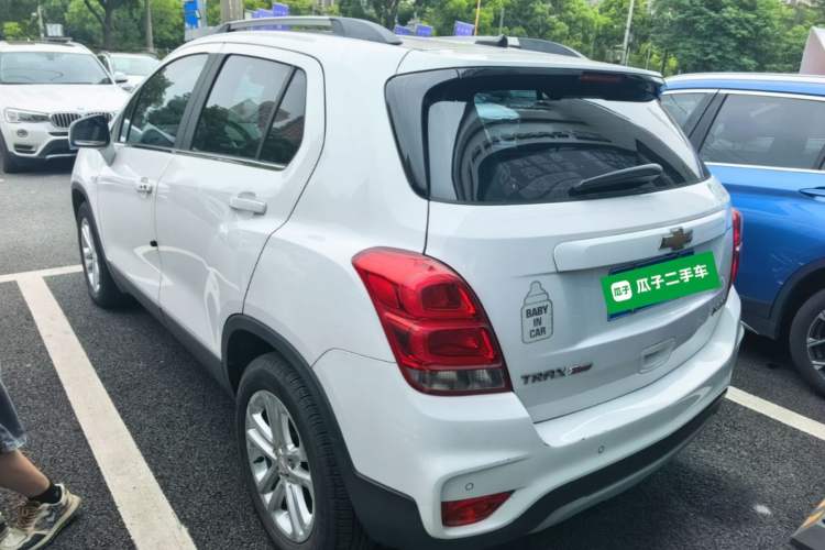 Used Chevrolet Trax 2017 1.4T Automatic Two-Wheel Drive Luxury Version Rear Left 45 Deg