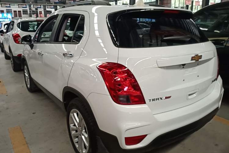 Used Chevrolet Trax 2017 1.4T Manual Two-Wheel Drive Comfort Model Rear Left 45 Deg